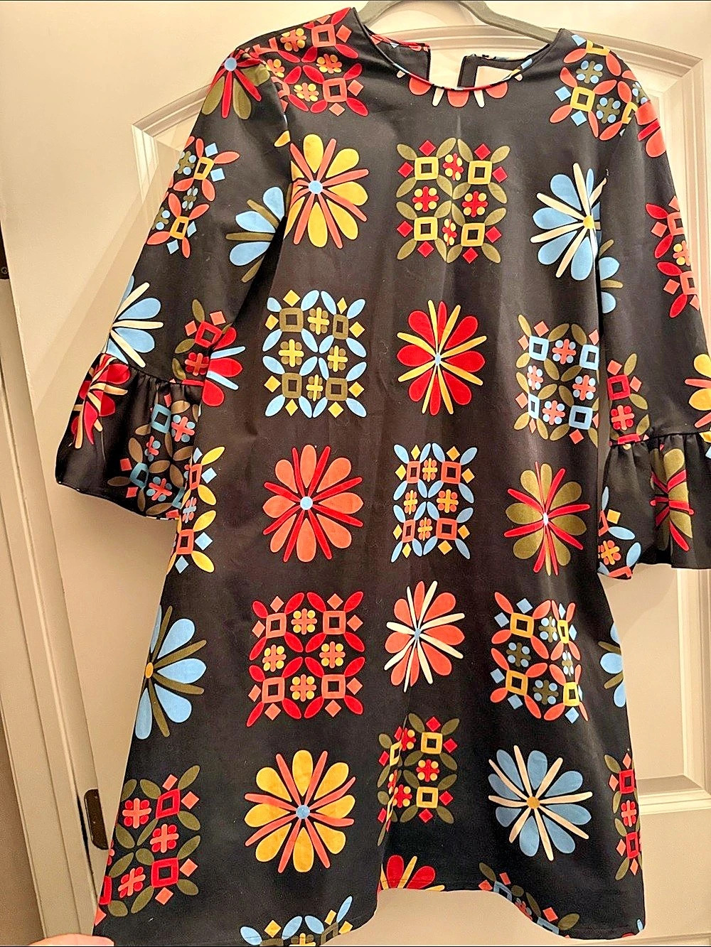 Double J Piazza Mini Dress in Black & Multicolor Size Medium Like New